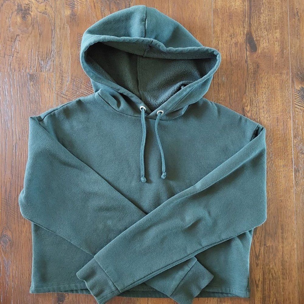 dark green cropped hoodie